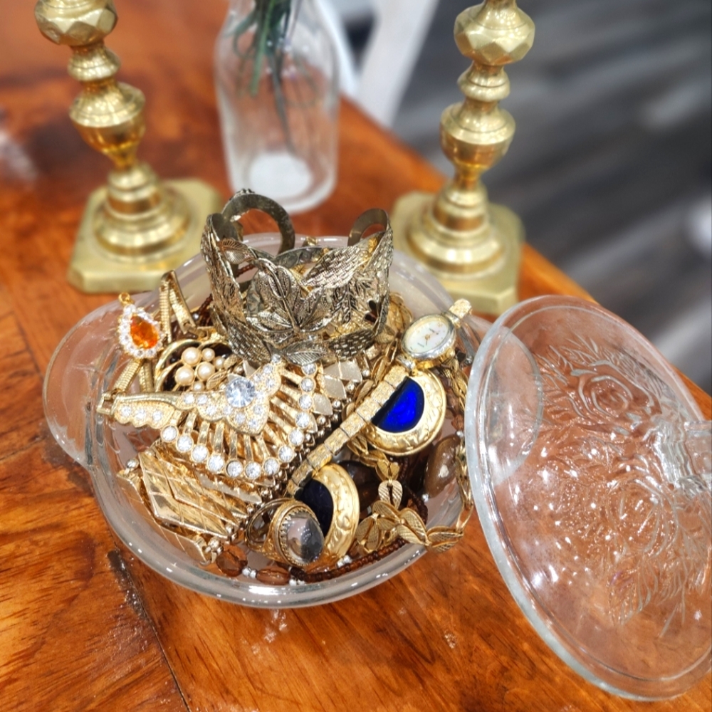 Vintage Dish Filled With Vintage Jewelry